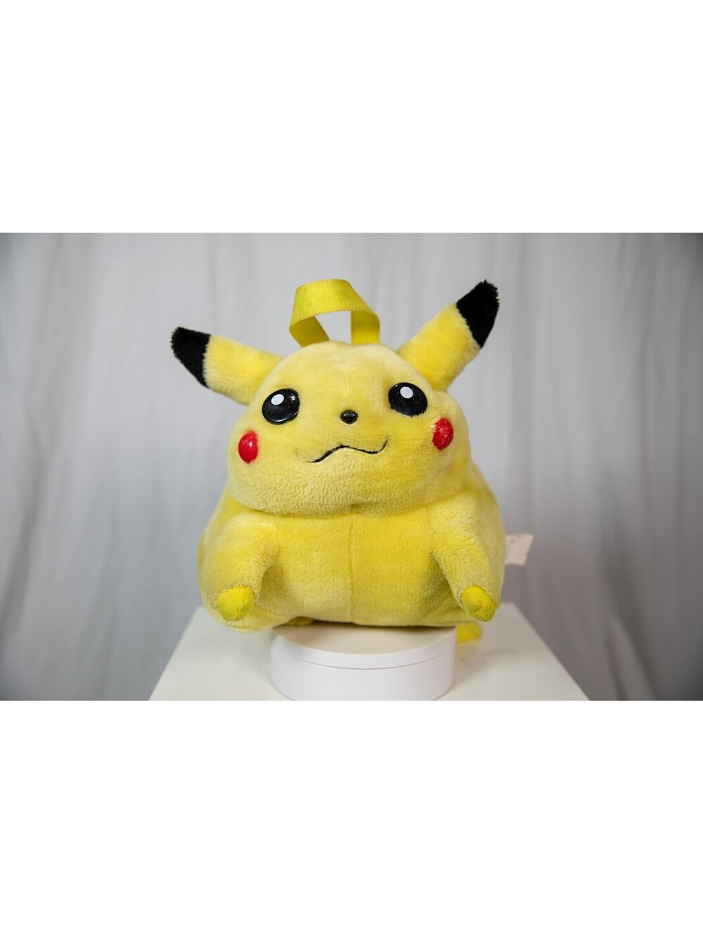 Vintage 90s Pokemon Official Nintendo Fat Pikachu Plush Mini Backpack Pyramid 8"